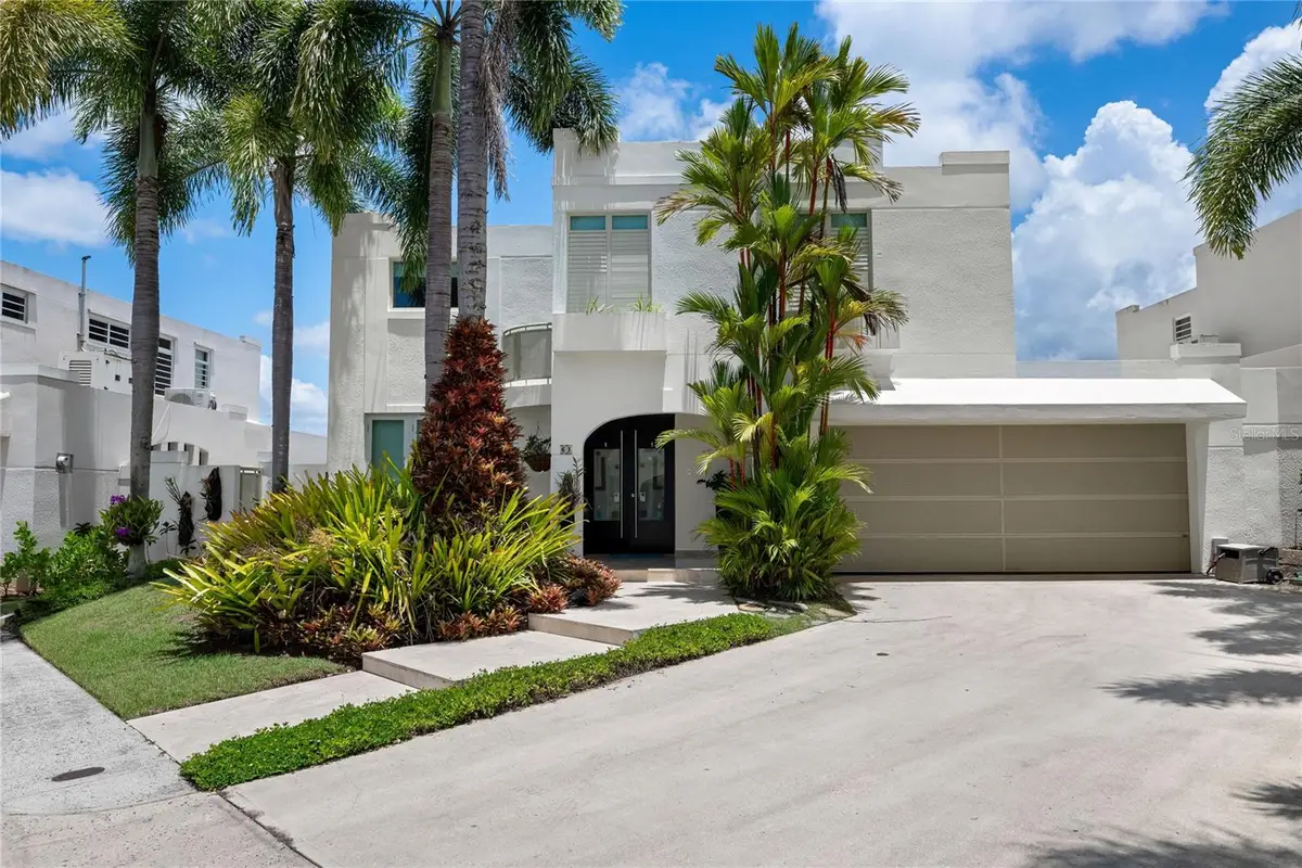 Estancias Reales Principe Rainiero #63, Guaynabo, PR 00969 - #1