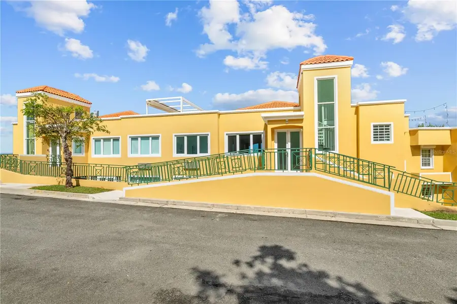 10 G #202, Rio Grande, PR 00745 - #2