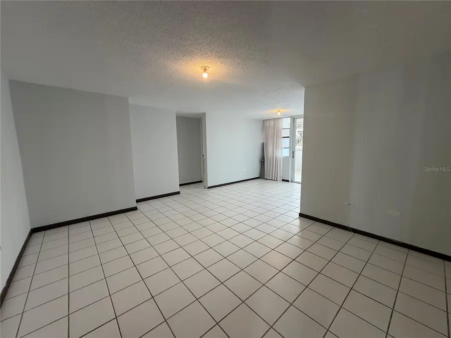 Apt 701 Edif B Cond. Torrimar Town Park #701, Guaynabo, PR 00969 - Image #2