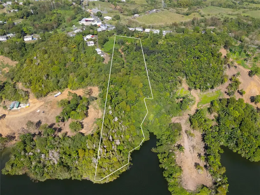 827 KM 5.0 Interior Bo. Ortiz, Toa Alta, PR 00953 - Image #2