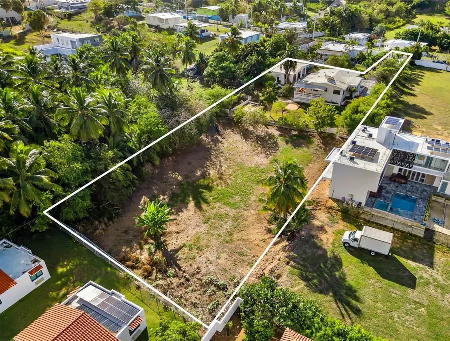 KM 1.1 466, Isabela, PR 00662 - #2