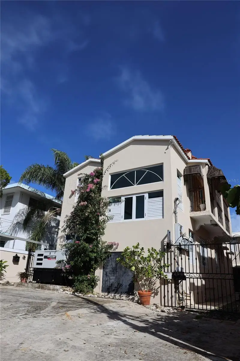 17 Calle Gertrudis, San Juan, PR 00911 - Image #1