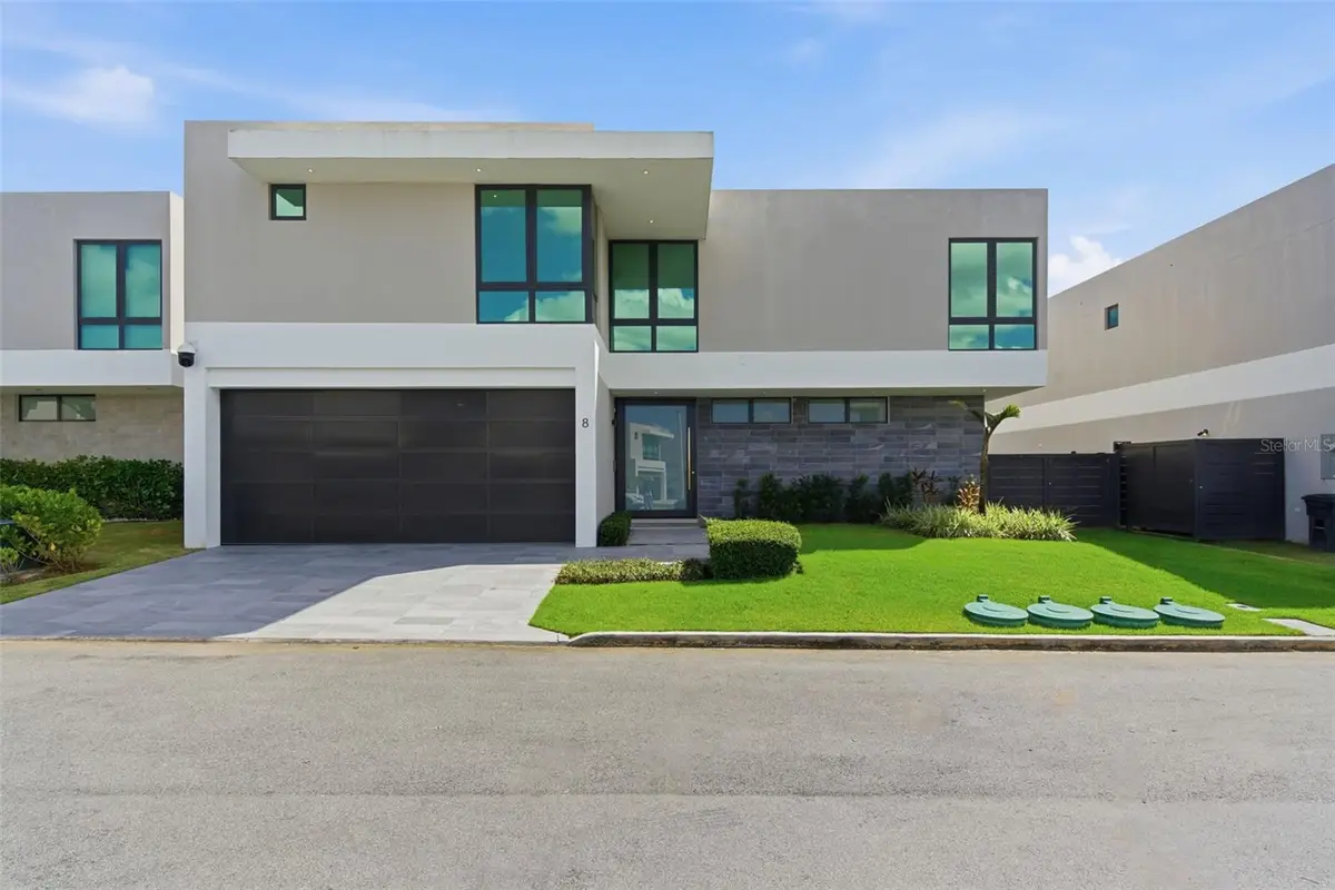 8 Acadia, Bayamon, PR 00959 - Image #1