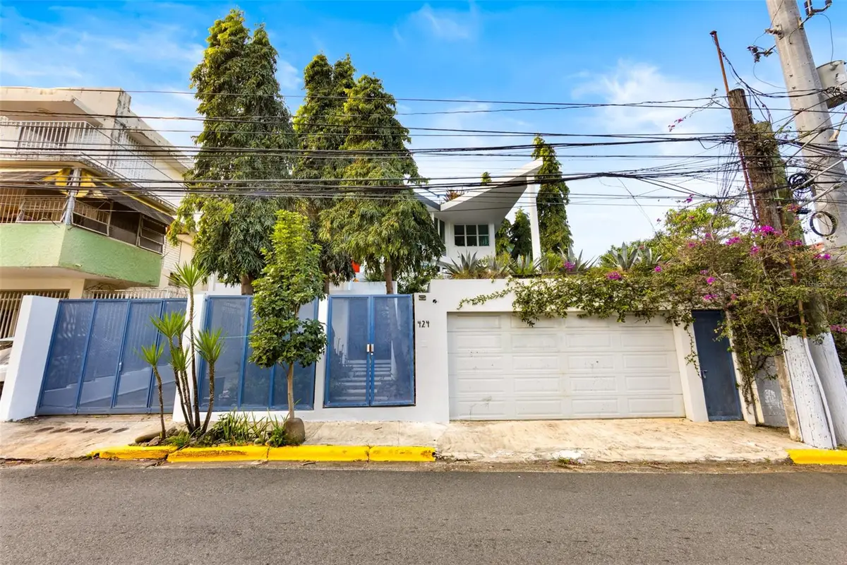 424 Del Valle St Monteflores Dev, San Juan, PR 00915 - #1