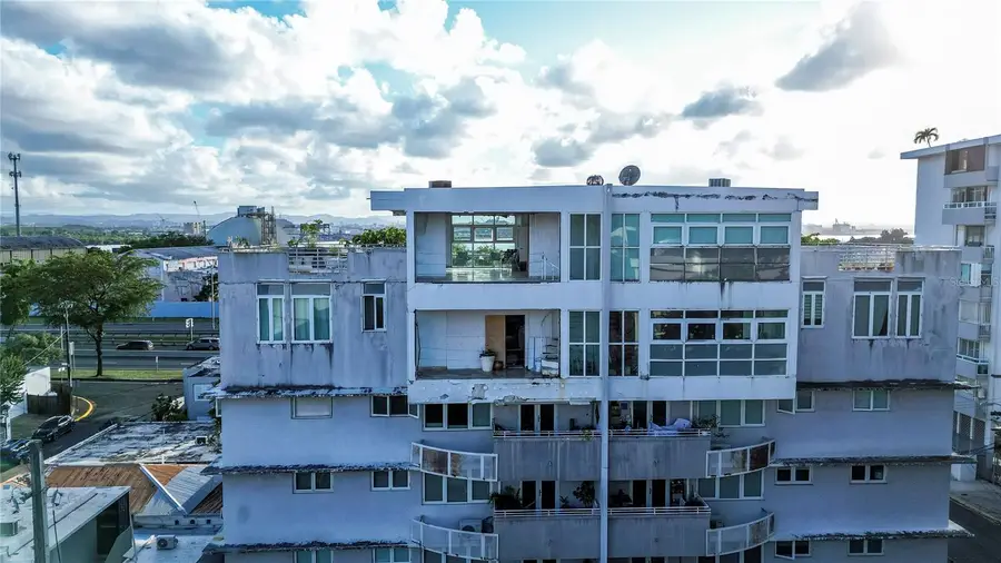 Miramar Naranjos #PH-1, San Juan, PR 00907 - Image #2