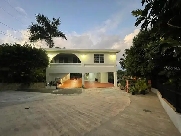 806 Quebrada Arenas, TOA ALTA, PR 00953