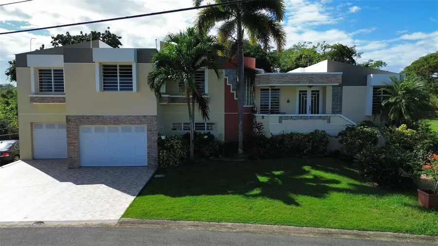 1117 Calle Virginia Barreto Garcia, Quebradillas, PR 00678 - #2