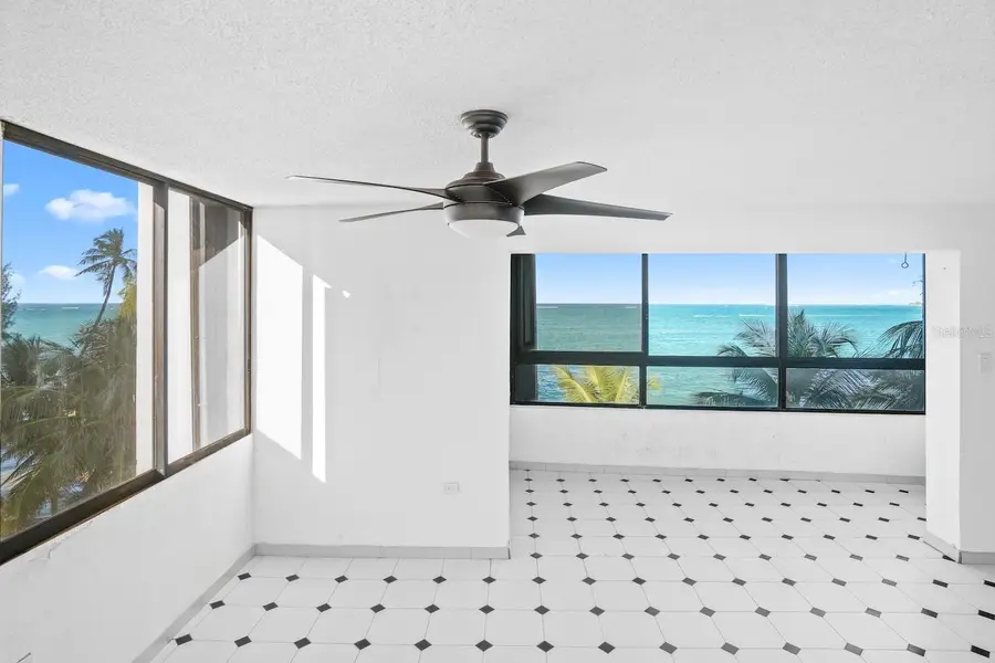 4123 Av Isla Verde #407, Carolina, PR 00979 - #3