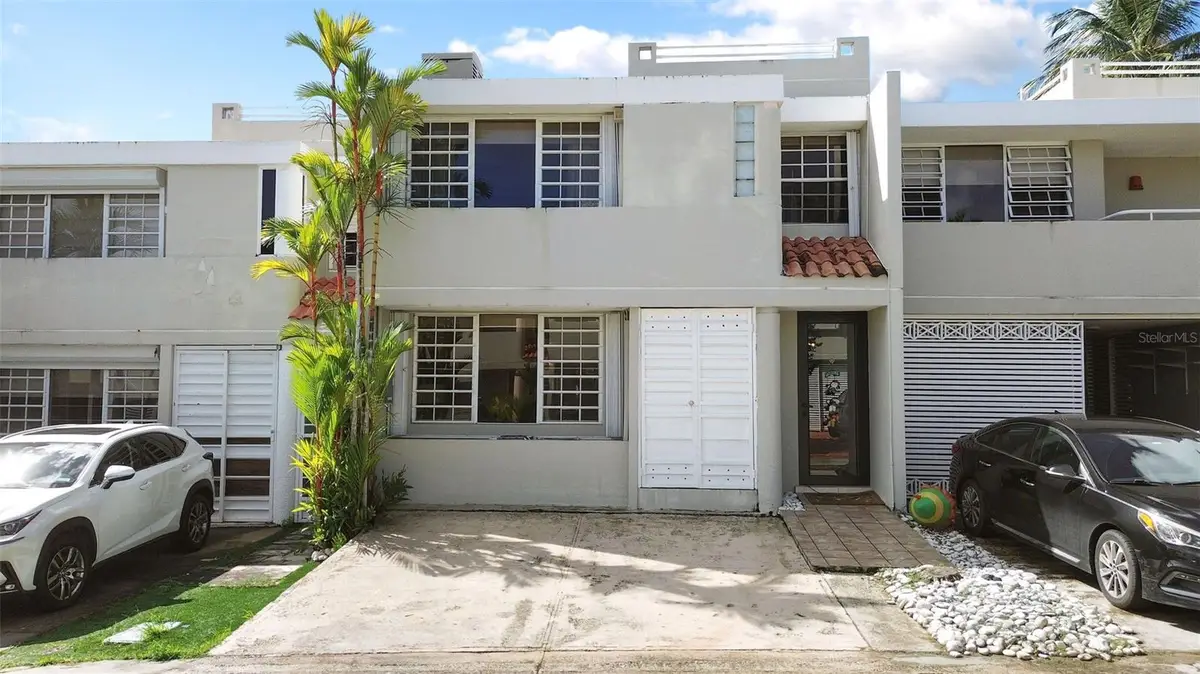 C. Flamboyn Garden Hills Town Park #A2, Guaynabo, PR 00966 - #1