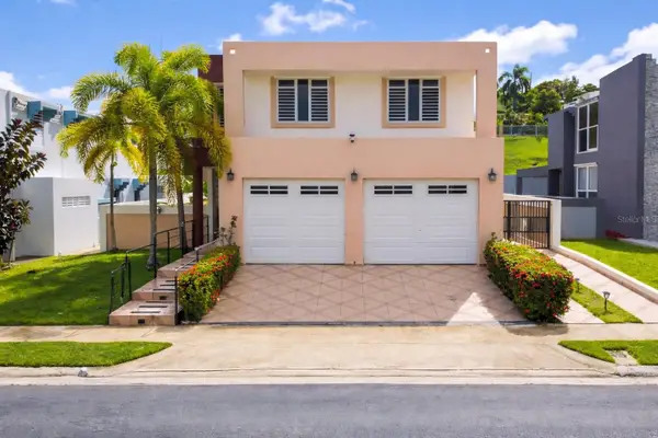 B4 Calle Almendro, RIO GRANDE, PR 00745