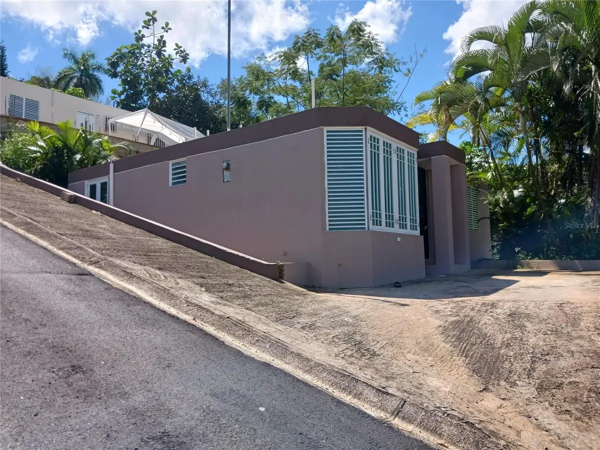 KM. 11.7 Rd. 174 Int, Bayamon, PR 00958 - #1