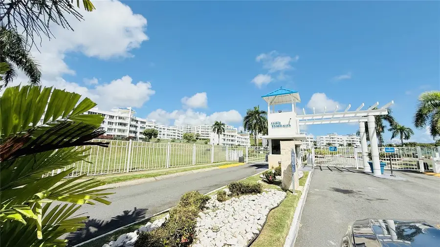 1 Colonia Santa Maria Costa Esmeralda #V402, Ceiba, PR 00735 - #3