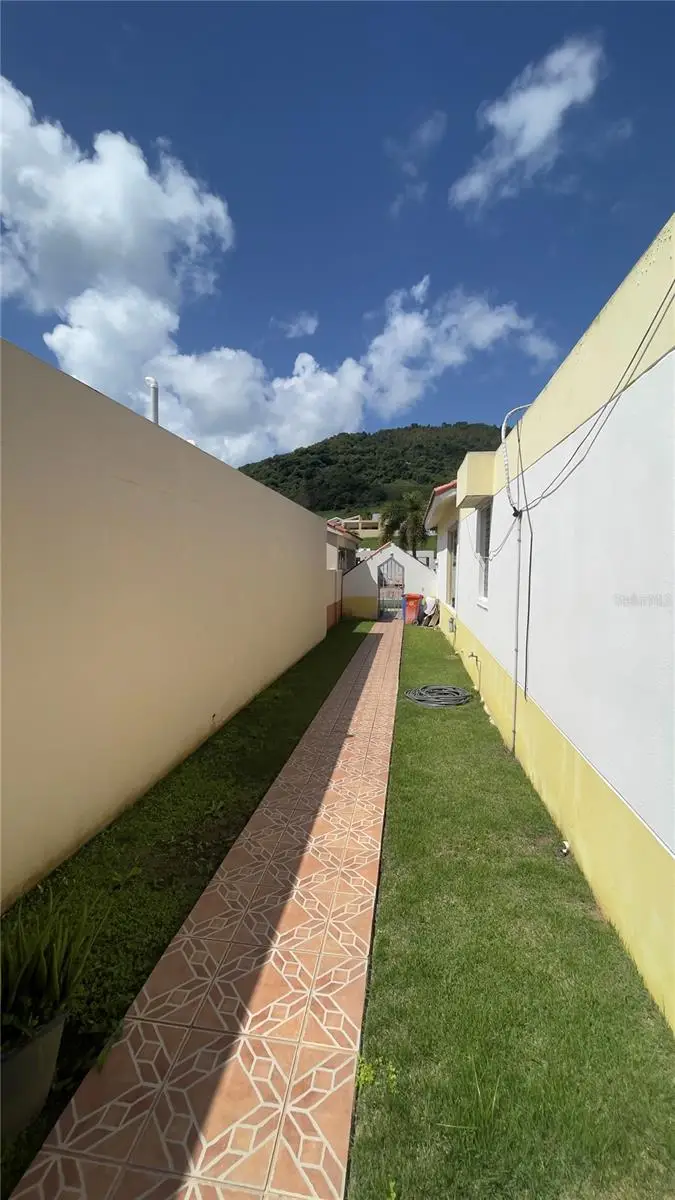 175 Camino del Monte Urb Miradero, Humacao, PR 00791 - #3