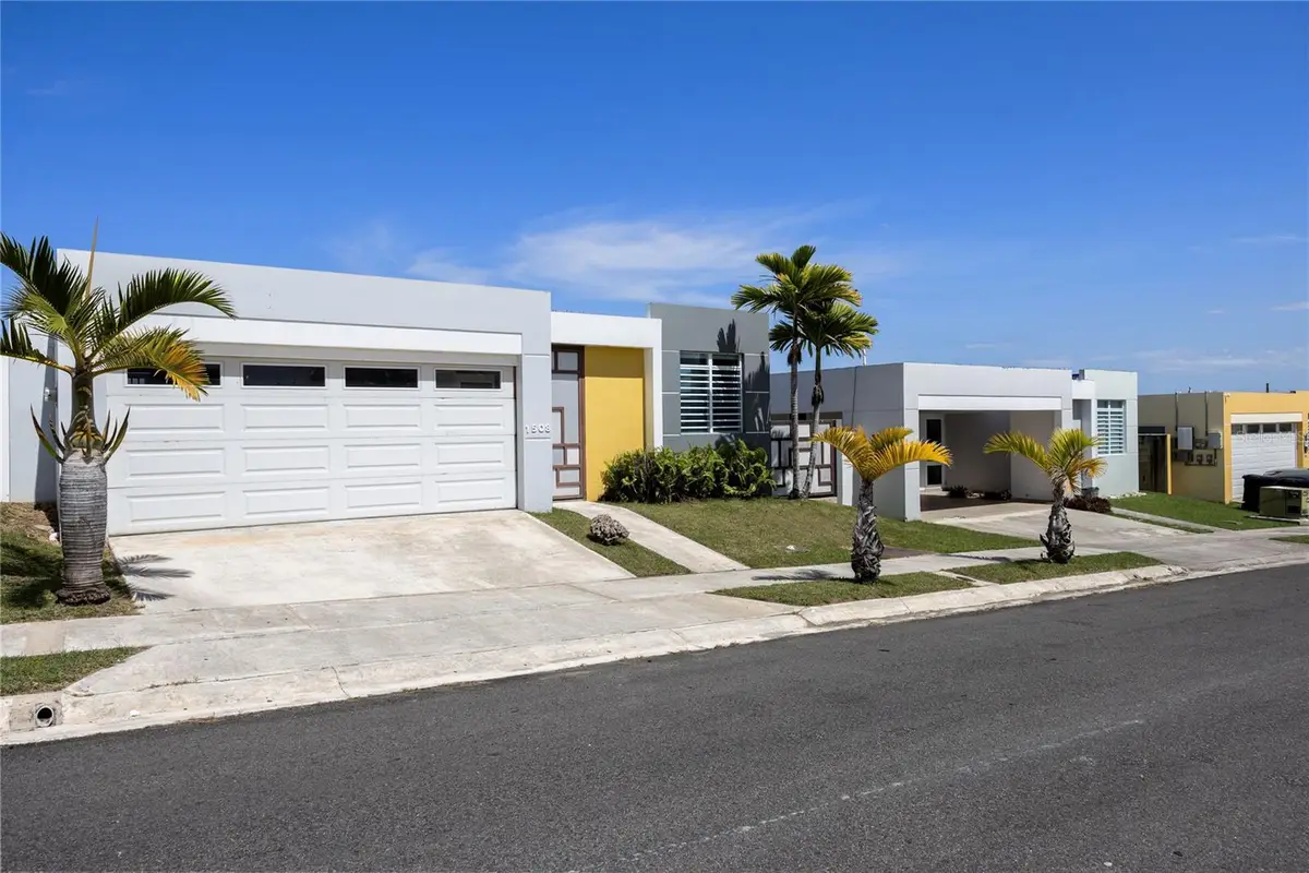 k-20 Isla De Roque, Barceloneta, PR 00617 - #1