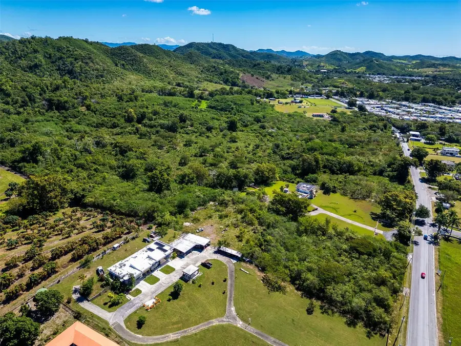 Bo Tijeras, Juana Diaz, PR 00795 - #3