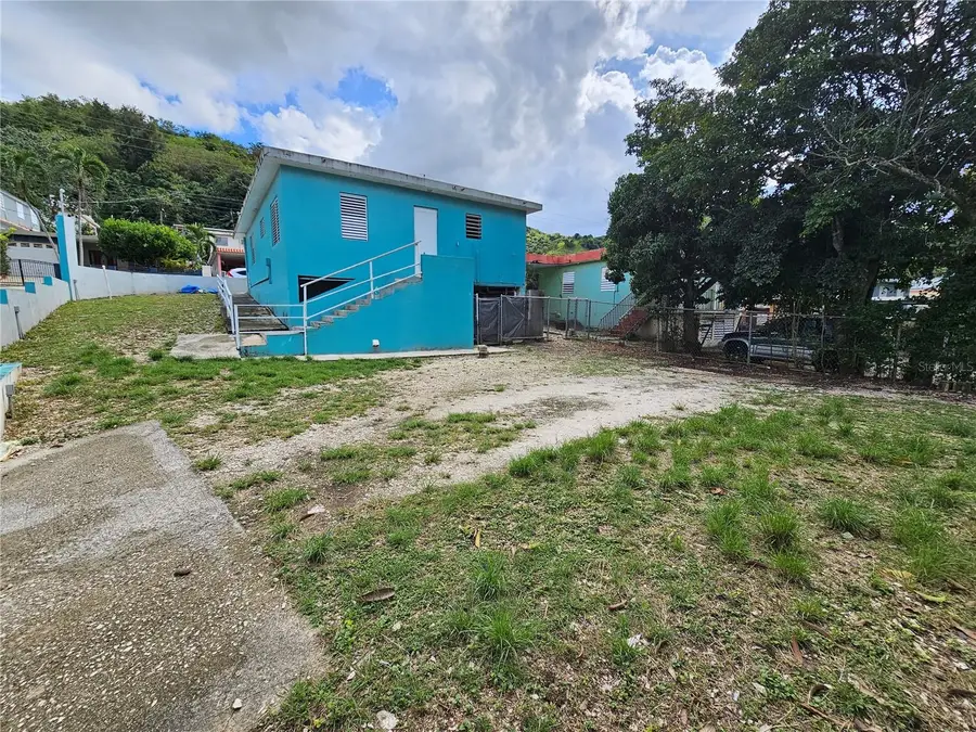 Calle 5 Esquina 8, Villalba, PR 00766 - #3