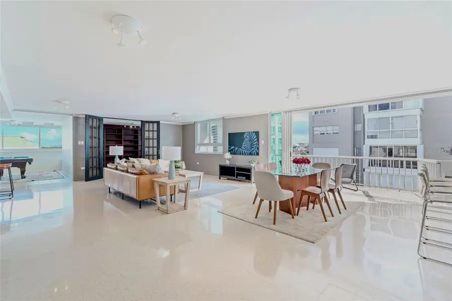 77 C.king's Court #802, San Juan, PR 00911 - #2