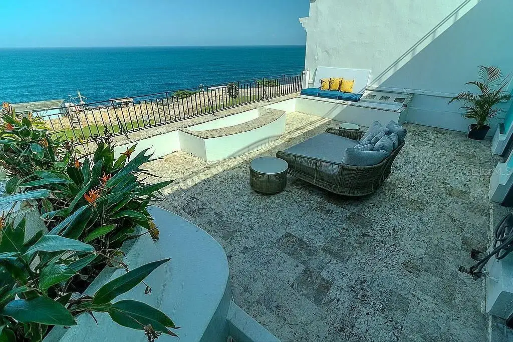 259 & 261 Calle De San Sebastian, San Juan, PR 00901 - #1