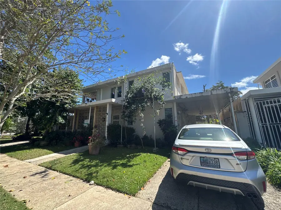 UNIVERSITY GARDENS Cornel #212, San Juan, PR 00927 - #2