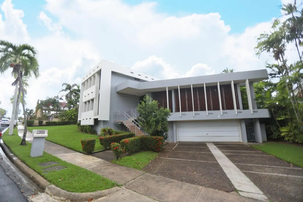 Petunia Santa Maria, San Juan, PR 00927 - #1