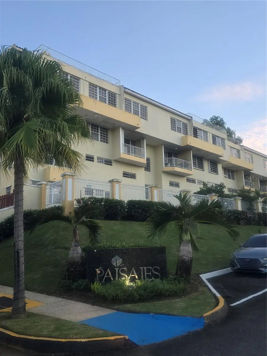 . Boulevard De La Media Luna #A33, Carolina, PR 00987 - #1