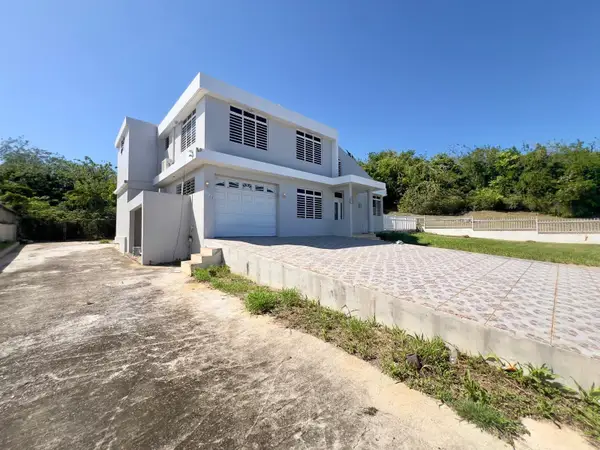 1169 Lizmar St, QUEBRADILLAS, PR 00678