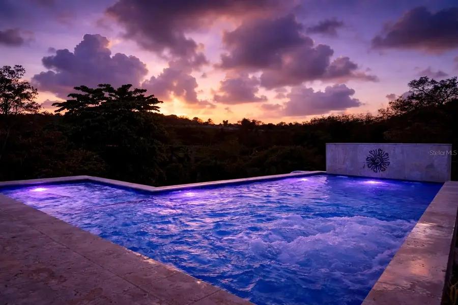 1 Carr 858 Km Hm 2 . 1, Carolina, PR 00987 - #2