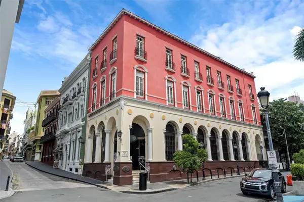 251 Recinto Sur, SAN JUAN, PR 00901