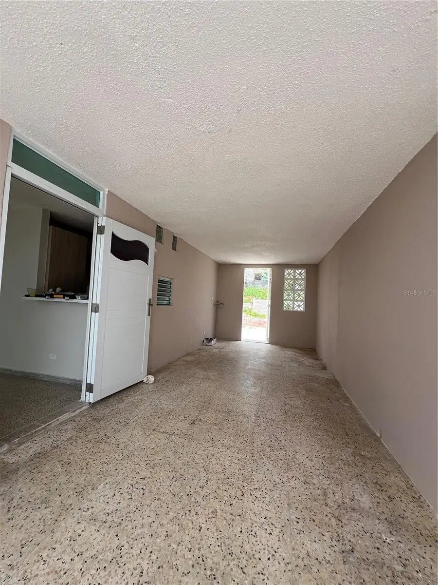 2 Marines #B-23, Fajardo, PR 00738 - #2