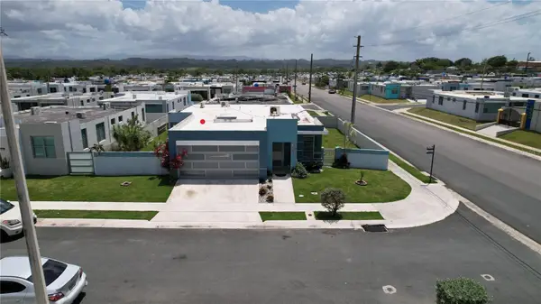 Ancla st #J05 Urb Isla De Roque States, BARCELONETA, PR 00617