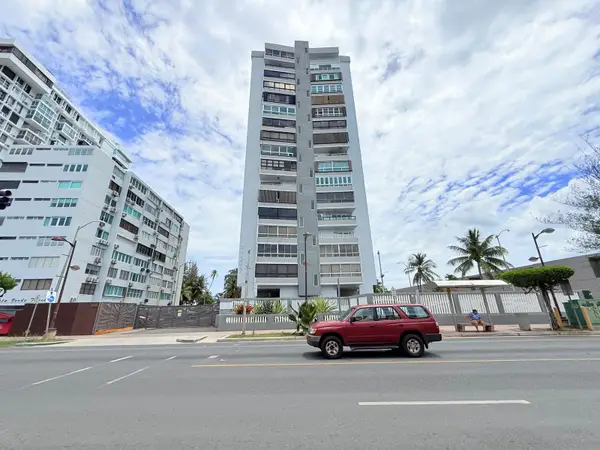 37 Isla Verde Ave. #203, CAROLINA, PR 00979
