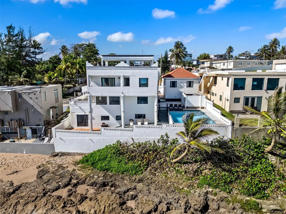 91 G Kennedy Street, Dorado, PR 00646 - #1