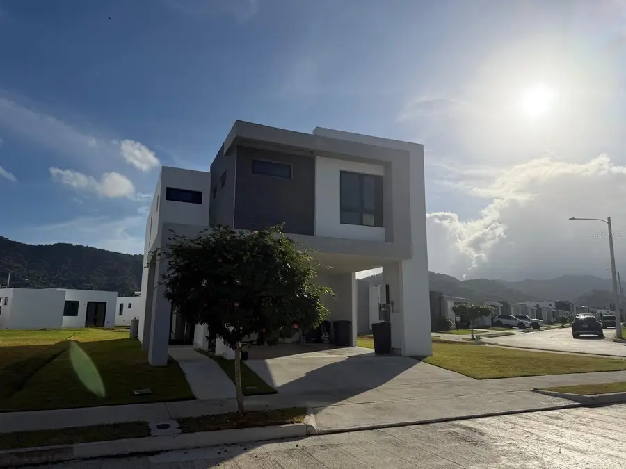Urb Los Suenos Calle Cielo #284, Gurabo, PR 00778 - #3