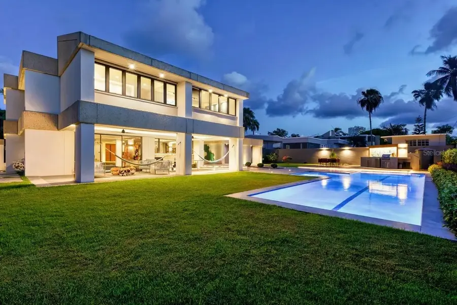 1920 Petunia St Urb. Santa Maria, San Juan, PR 00927 - #2