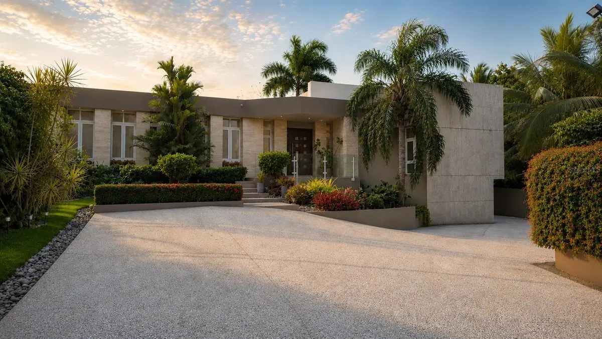 A31 Ingeniero Roberto Arana Street, Guaynabo, PR 00969 - #1