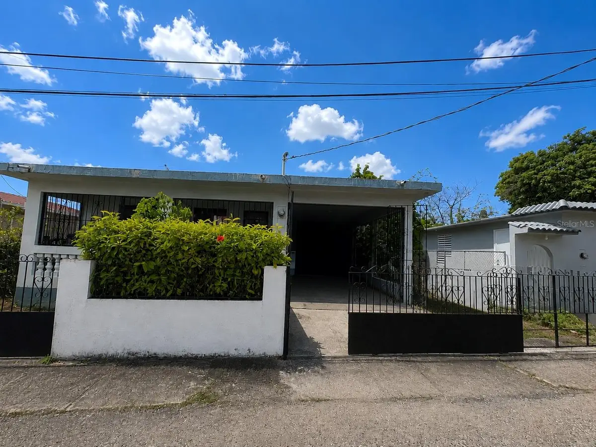 SOLAR H19 CALLE GENESIS Villa Campo Alegre, Ponce, PR 00716 - #1
