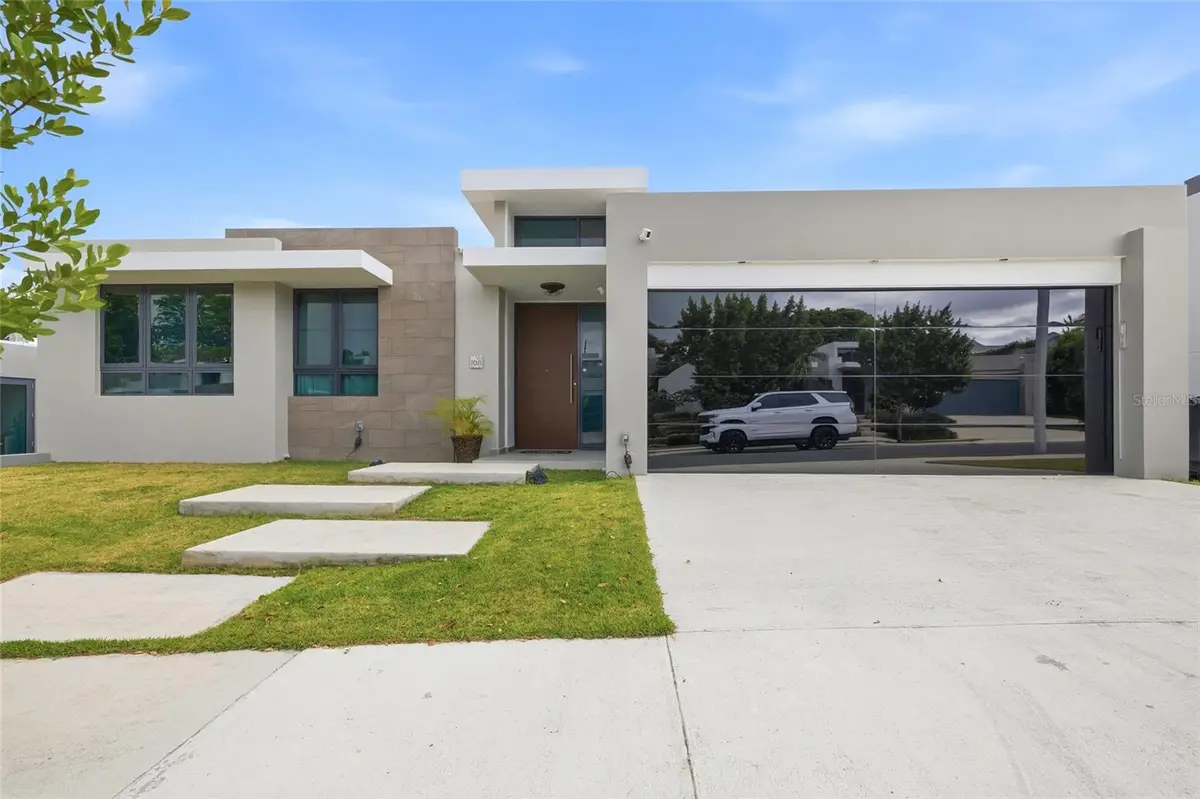URB Las Casonas Aranda, Guaynabo, PR 00966 - #1