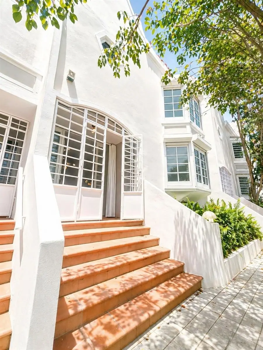 660 Calle Estado #D, San Juan, PR 00907 - #1