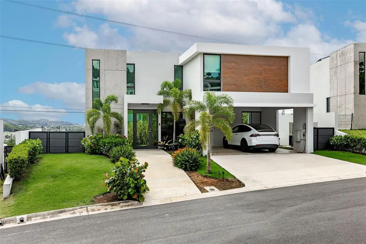 111 Granate, Guaynabo, PR 00971 - #1