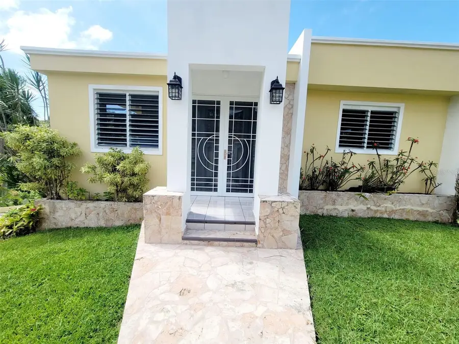 8C Clavel St., Dorado, PR 00646 - #3