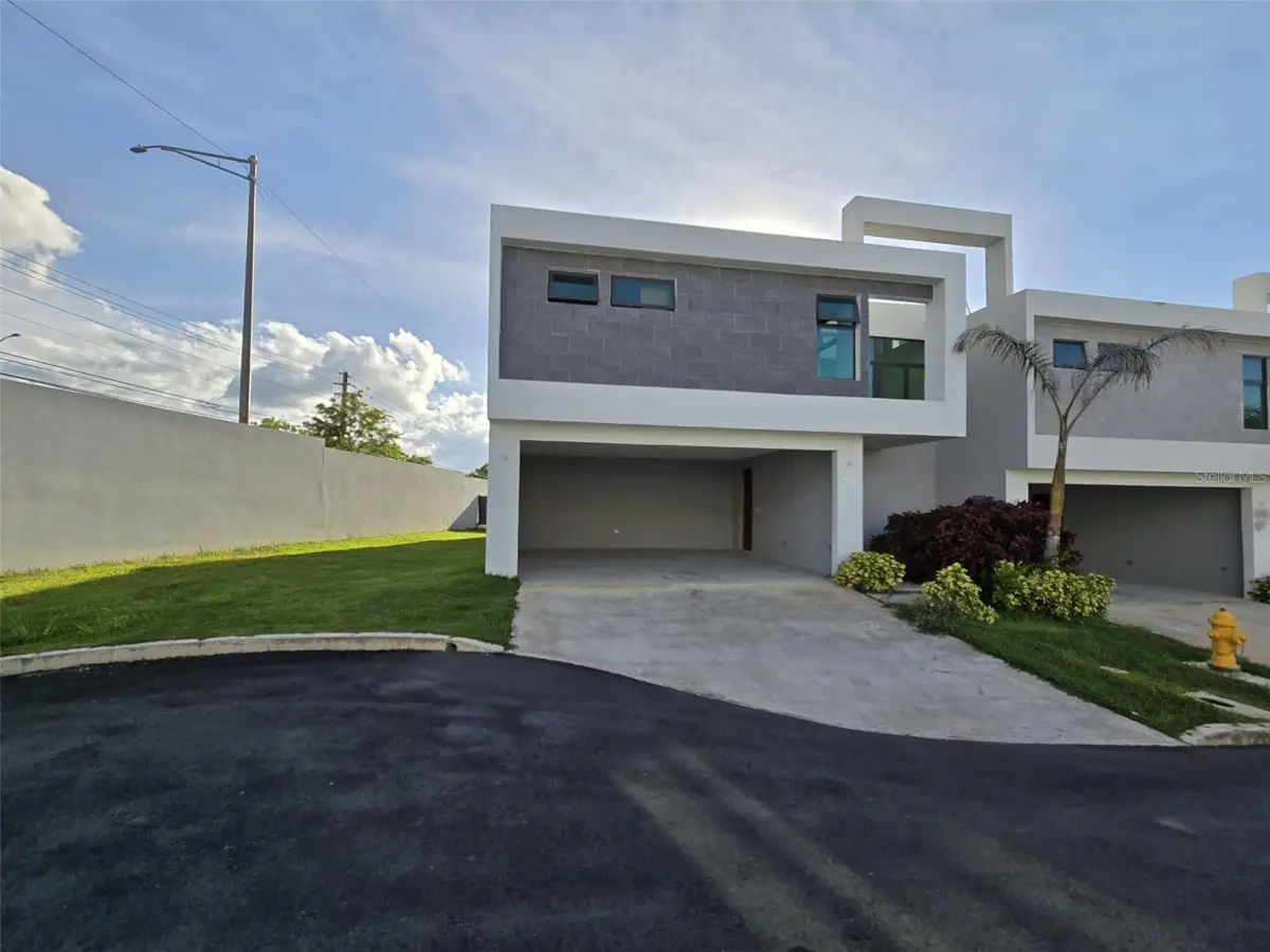 PR 177 AVE LOMAS VERDES The Villas At Rio / Bo Juan Sanchez #79, Bayamon, PR 00956 - #1