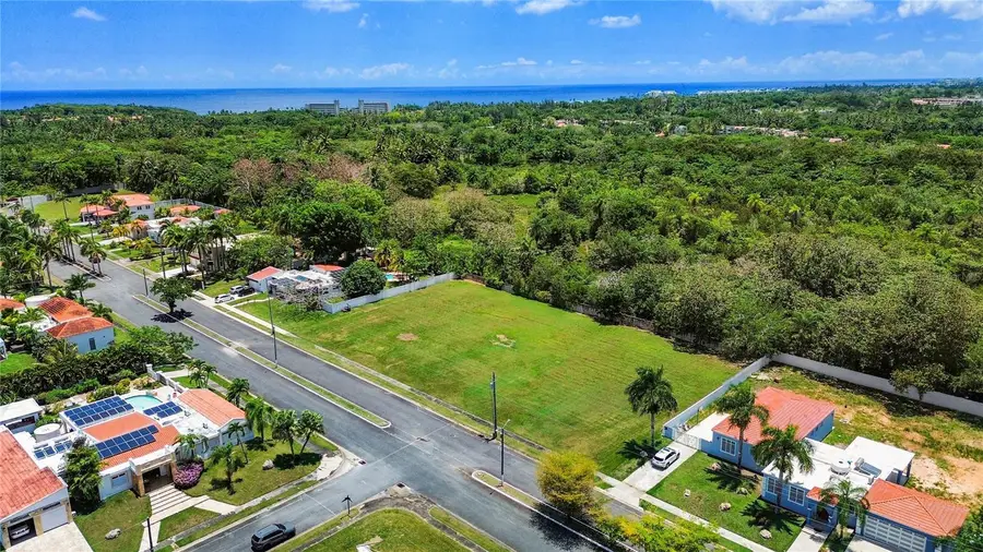 A-7 Paseo Madrid, Vega Alta, PR 00692 - #3