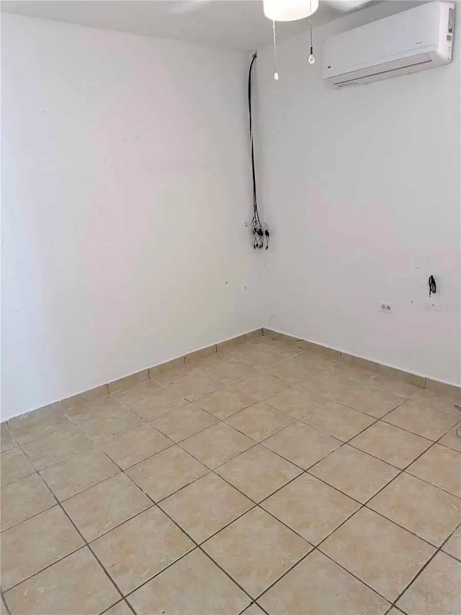 402 Yunta, Caguas, PR 00727 - #2