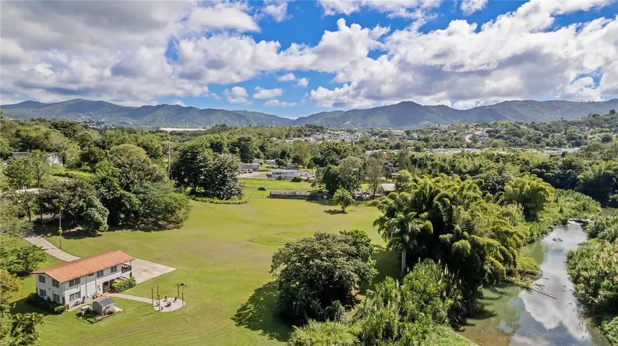 6882 Avenida Campo Bello Bo. Rincon, Cidra, PR 00739 - #2