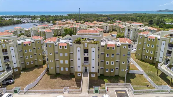 Castillos Del Mar Roosevelt Road #KC-PH, CEIBA, PR 00735