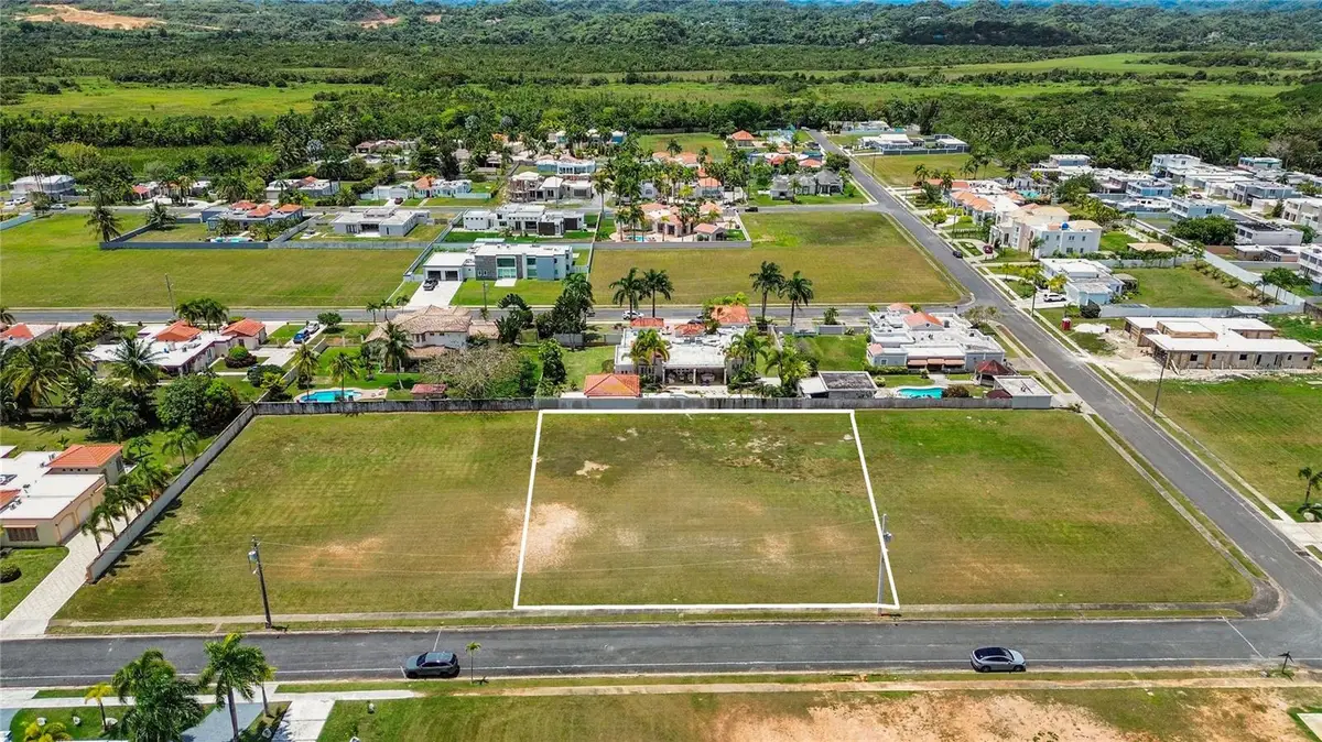 D-12 Paseo Ibiza, Vega Alta, PR 00692 - #1