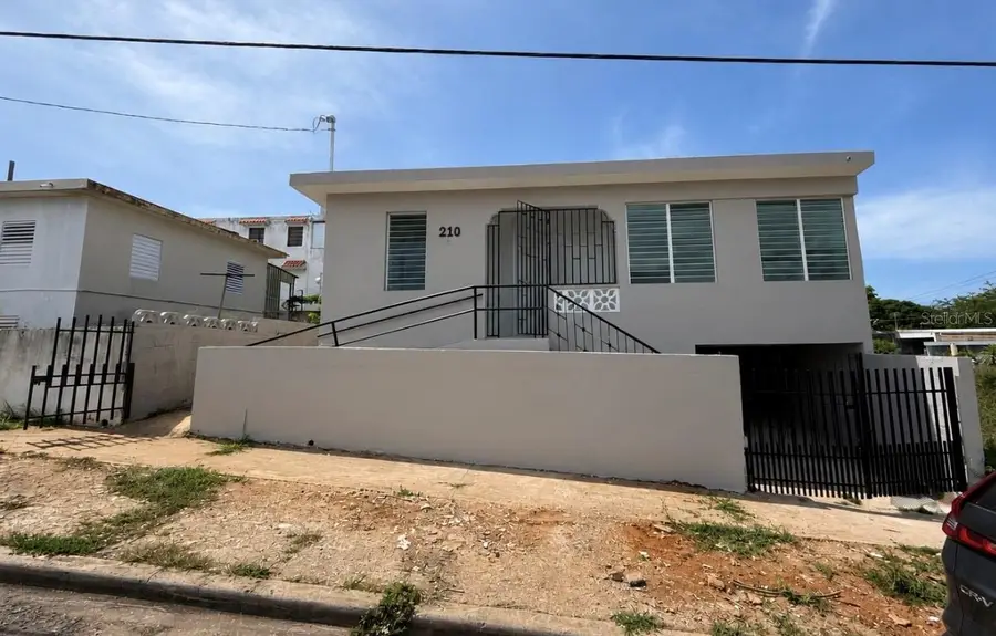 Zeno Gandia 65 Infantera, Arecibo, PR 00612 - #2