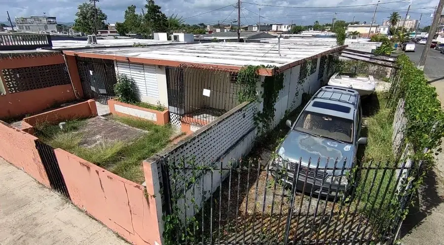Vistamar Ave, Galicia #Q886, Carolina, PR 00983 - #2