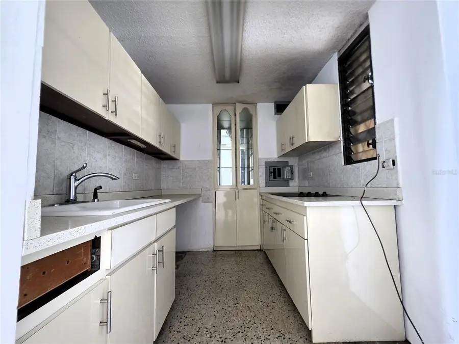 Cond. Park Lane Santurce #802, San Juan, PR 00918 - #2