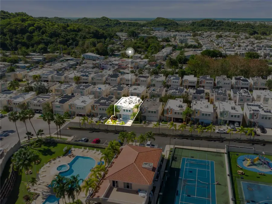 Urb Mirabella Village Calle Nacar #A7, Bayamon, PR 00961 - #3